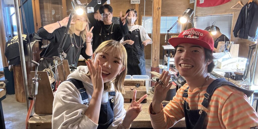 ずっとニコニコの笑顔が素敵なカップル！！ペアリング製作体験レポート（大分店）